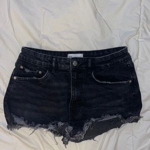 ZARA black jean shorts, size 8